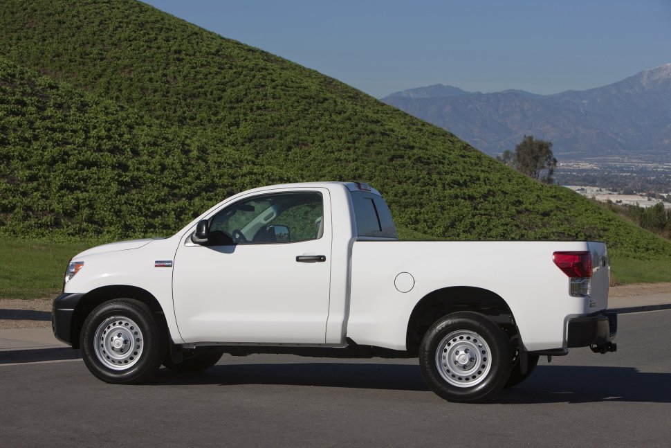 Toyota tundra ii